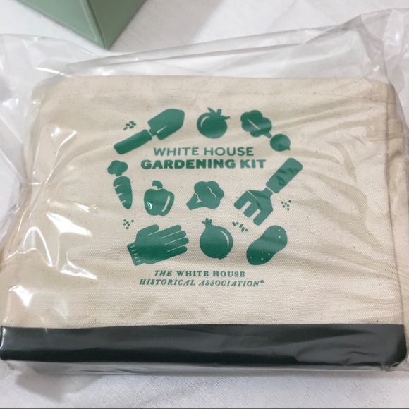 The White House Gardening Kit Child’s 6 Piece New with Tags - Picture 7 of 8